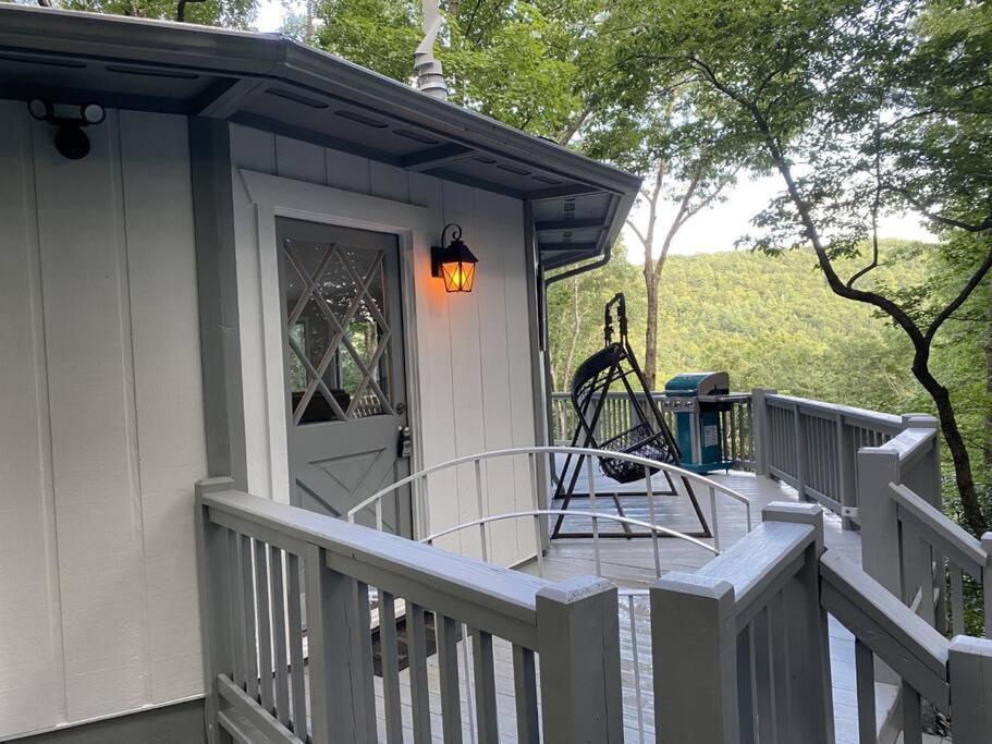 Montreat Round House - Mountain Views, Renovated Villa Black Mountain Dış mekan fotoğraf