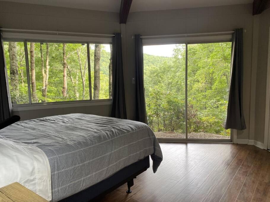 Montreat Round House - Mountain Views, Renovated Villa Black Mountain Dış mekan fotoğraf