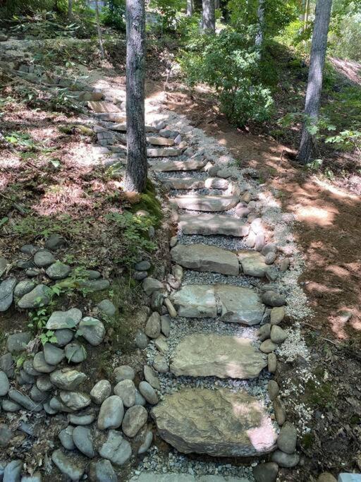 Montreat Round House - Mountain Views, Renovated Villa Black Mountain Dış mekan fotoğraf