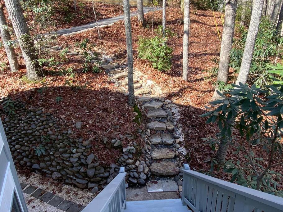 Montreat Round House - Mountain Views, Renovated Villa Black Mountain Dış mekan fotoğraf